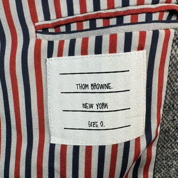 Thom Browne Gray Striped FRAYED-EDGE Overcoat, Size XS, €3470, Sold Out, NEW - Picture 6 of 12